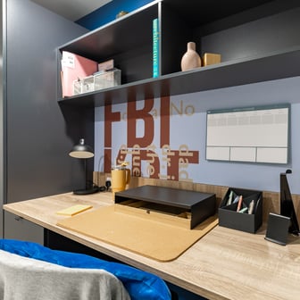 Cozy En Suite - Image 4